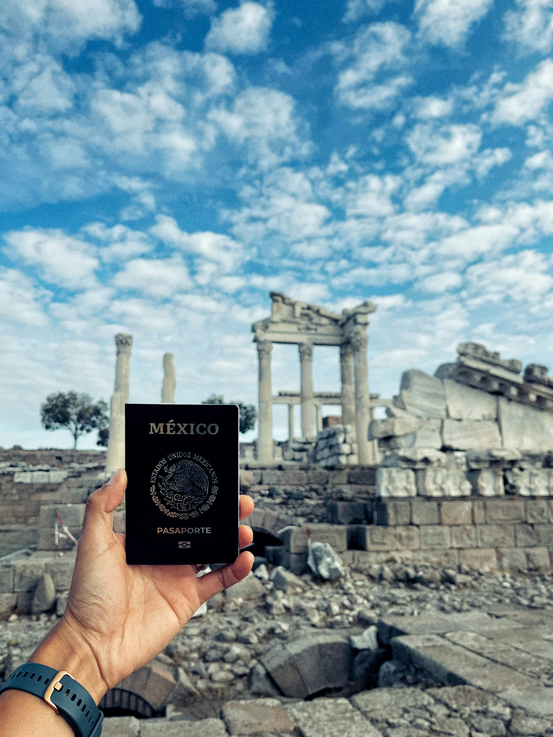 Cómo obtener un visado para vacacionar en España: Guía para mexicanos
